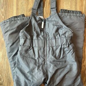 Kids All in Motion snowbib size XS